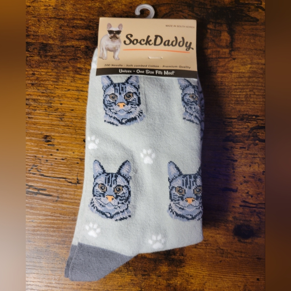 Sock Daddy socks with-grey tabby cat/grey socks